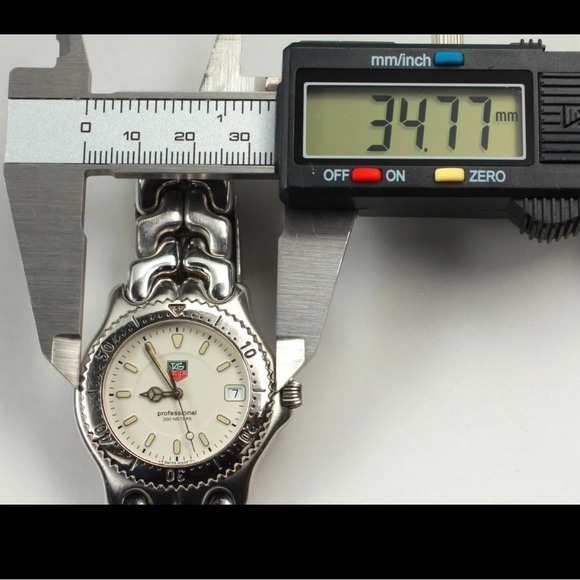 TAG Heuer WG1112 Professional 200M Quartz Men's Wristwatch Mint Condition - Picture 9 of 11